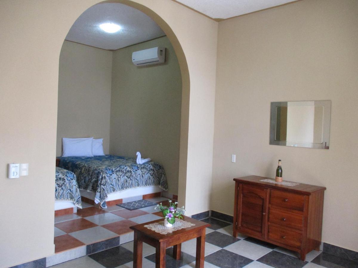 Gloria'S Hotel Estacahuite Ngoại thất bức ảnh